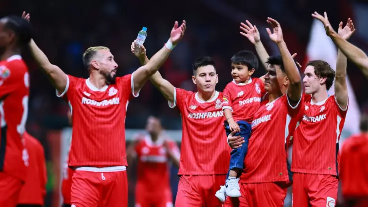 Tras un profundo análisis, un futbolista fue seleccionado por la IA del ChatGPT como el mejor jugador del Toluca