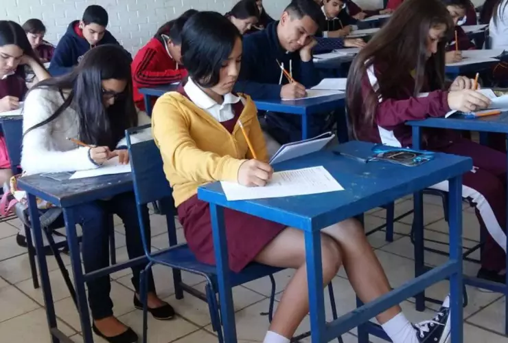 Yamilet, estudiante de segundo grado de secundaria en Irapuato, era víctima de bullying, fue agredida con un cuchillo.