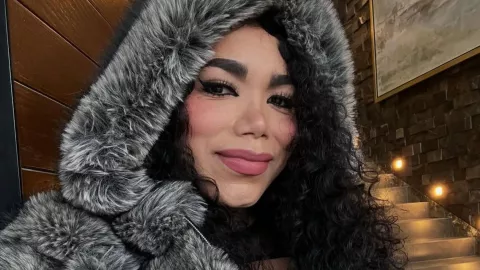 Paola Suarez Las Perdidas asalto.jpg