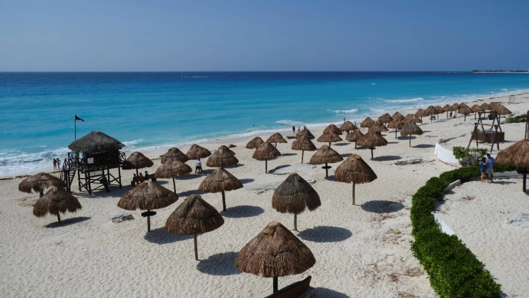 Alerta-amarilla-para-Quintana-Roo-por-la-llegada-del-huracán-Beryl