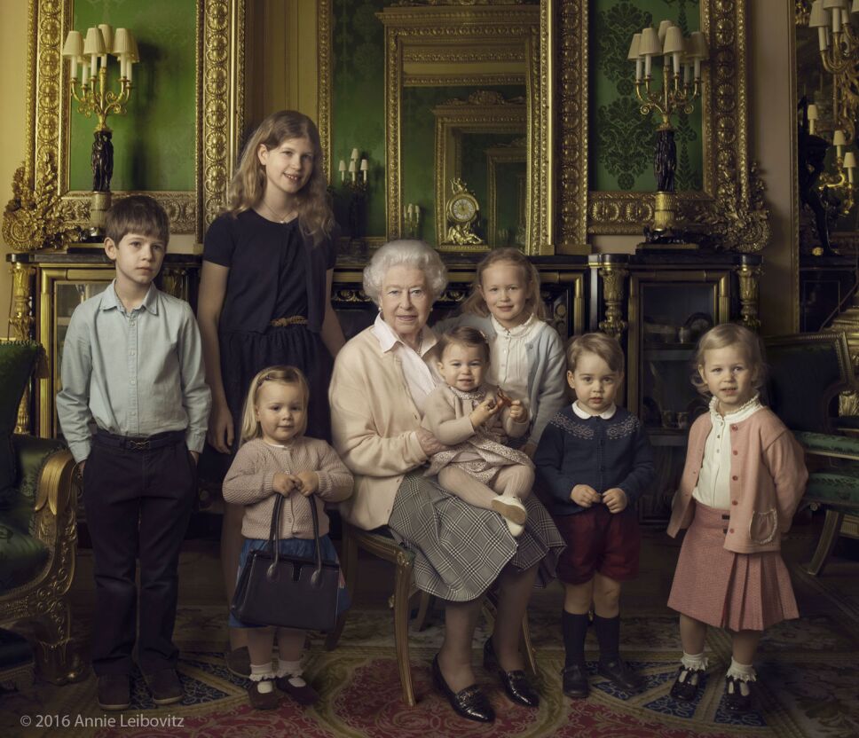 reina isabel bisnietos.jpg