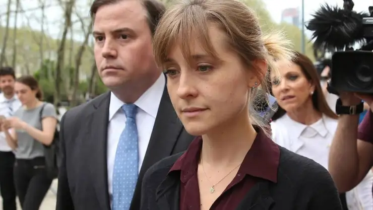 Allison Mack.