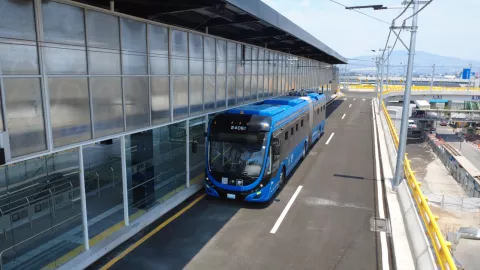 Trolebús Elevado Chalco Santa Marta