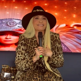 Yuri rompe en llanto al recordar a su mamá