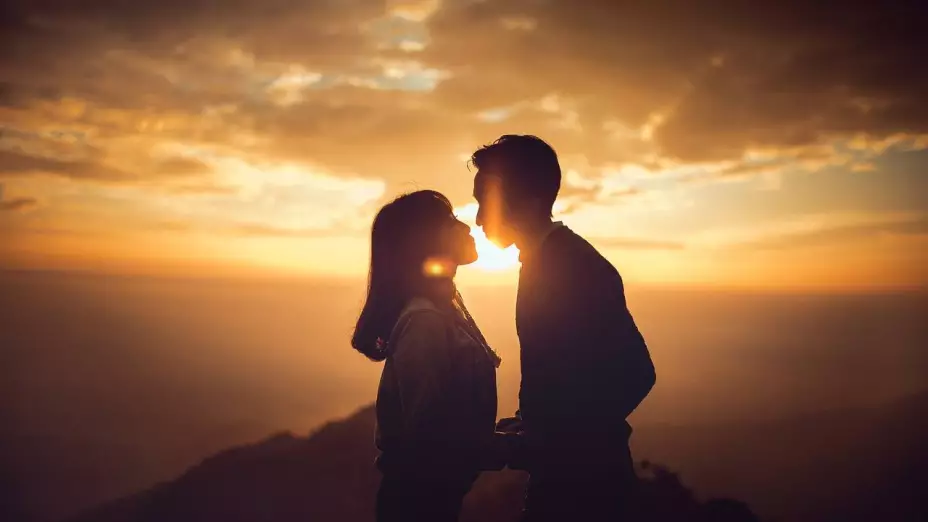 ¿Qué es la teoría de los tres amores?