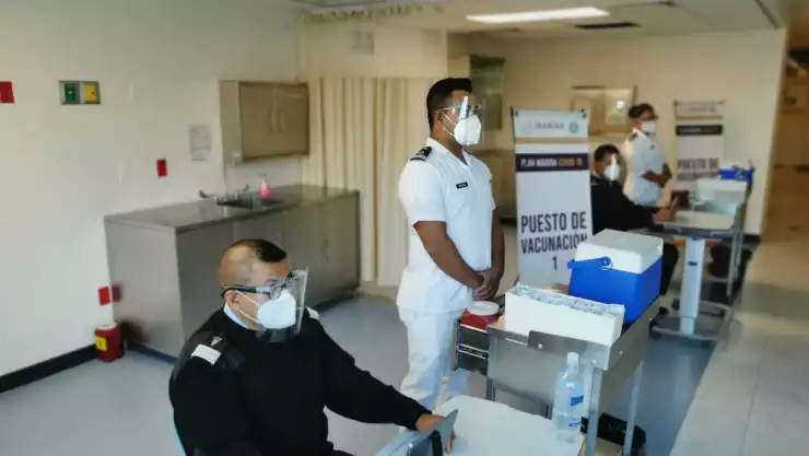 vacuna-maestros-campeche-regreso a clases