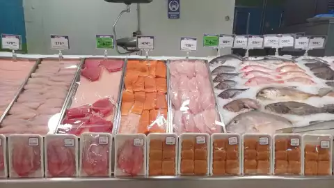 Precio del salmón y mariscos para Cuaresma y Semana Santa 2025