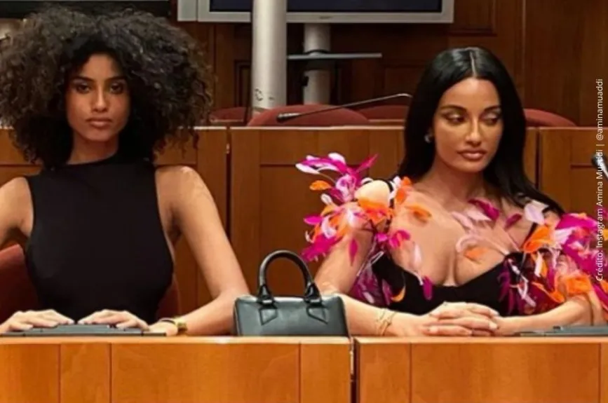 Amina Muaddi en el estrado..jpg