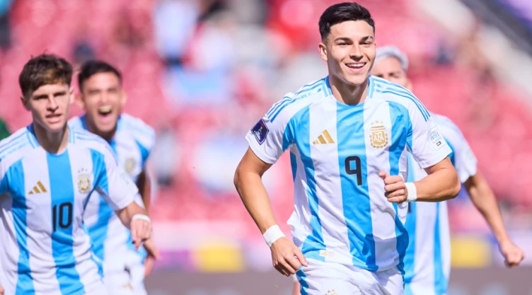 Argentina celebra el gol