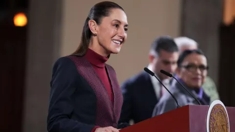Claudia Sheinbaum en la conferencia mañanera del 11 de noviembre de 2025.