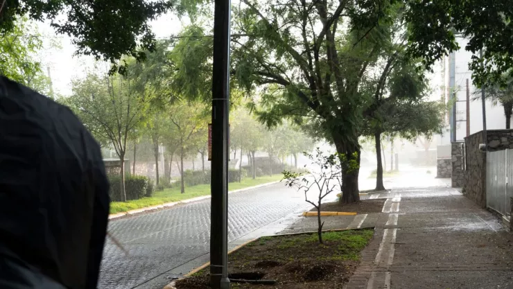 A qué hora va a llover hoy en CDMX