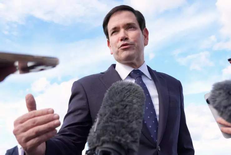 Marco Rubio llega a México y se reunirá con Claudia Sheinbaum