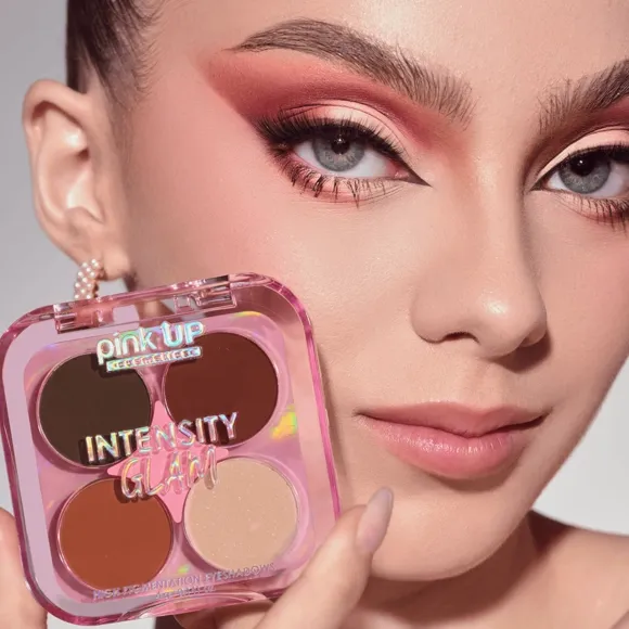 Pink up maquillaje