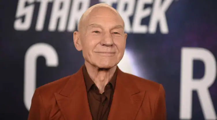 Patrick Stewart en el estreno de la tercera temporada de Star Trek en 2023.