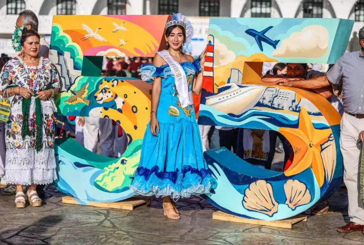 ¡Sigue la fiesta! Así fue el ‘Desfile de los cancunenses’ para celebrar el 55 Aniversario de Cancún (FOTOS)