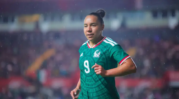 Charlyn Corral Balón de Oro
