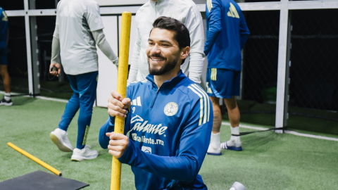 América
