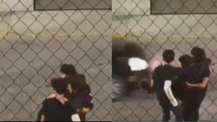 Jóvenes en estado de ebriedad se lanzan contra autos en Puebla