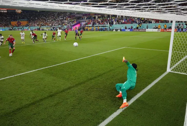 Ronaldo anota gol histórico en Qatar 2022