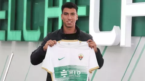 Jesús Hernández es nuevo jugador del Elche LaLiga Querétaro