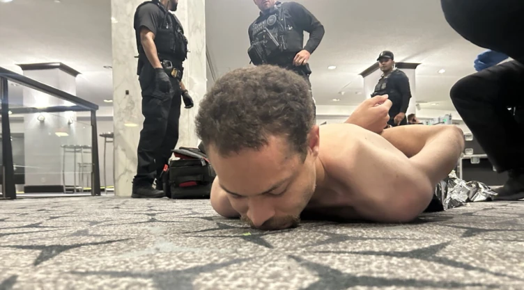 Donald Trump revela fotos del presunto tirador detenido en la Cena de Corresponsales
