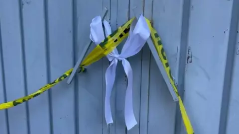 Encuentran niña de 2 años enterrada en Edomex