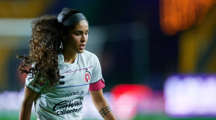 Daniela Espinosa con Tijuana Femenil