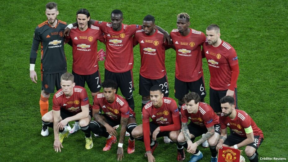 3 villarreal vs manchester united final europa league 2021.jpg