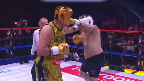 Revive la pelea del siglo así venció Alfredo Adame a Carlos Trejo.