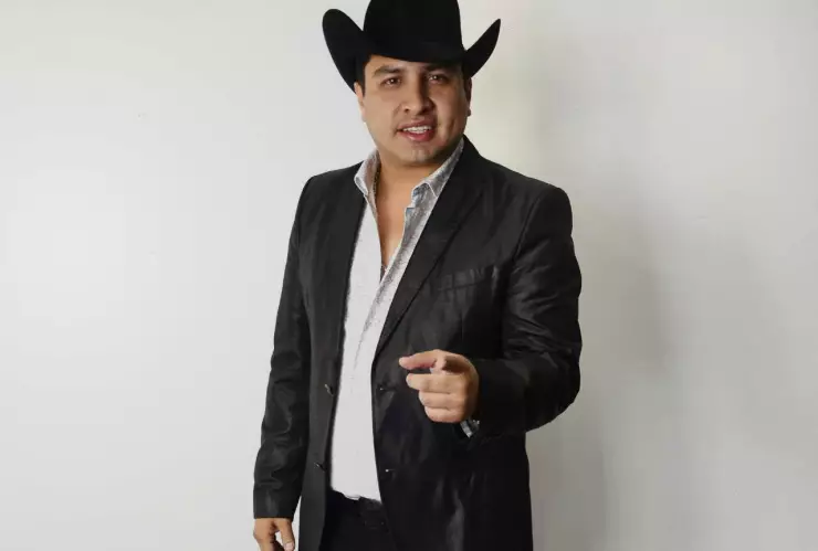 julion alvarez
