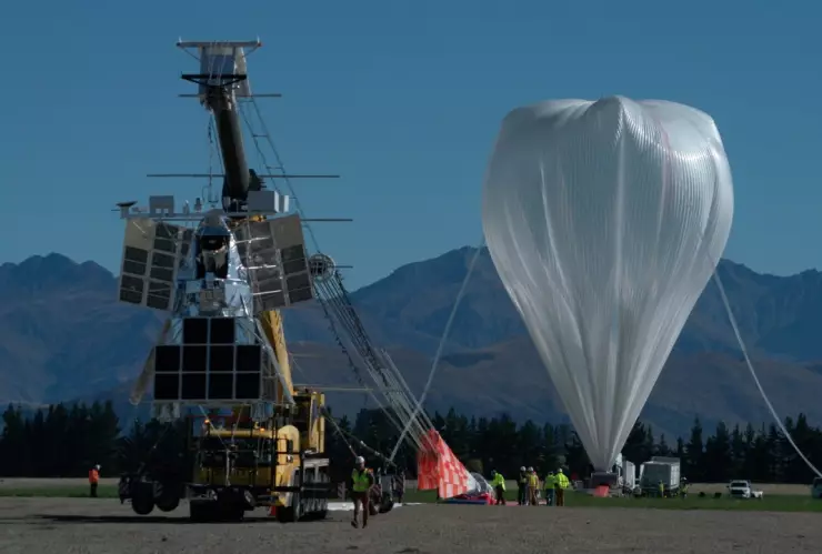 ¡Del tamaño de un estadio de futbol! Globo de la NASA completa vuelta a la Tierra en 10 días