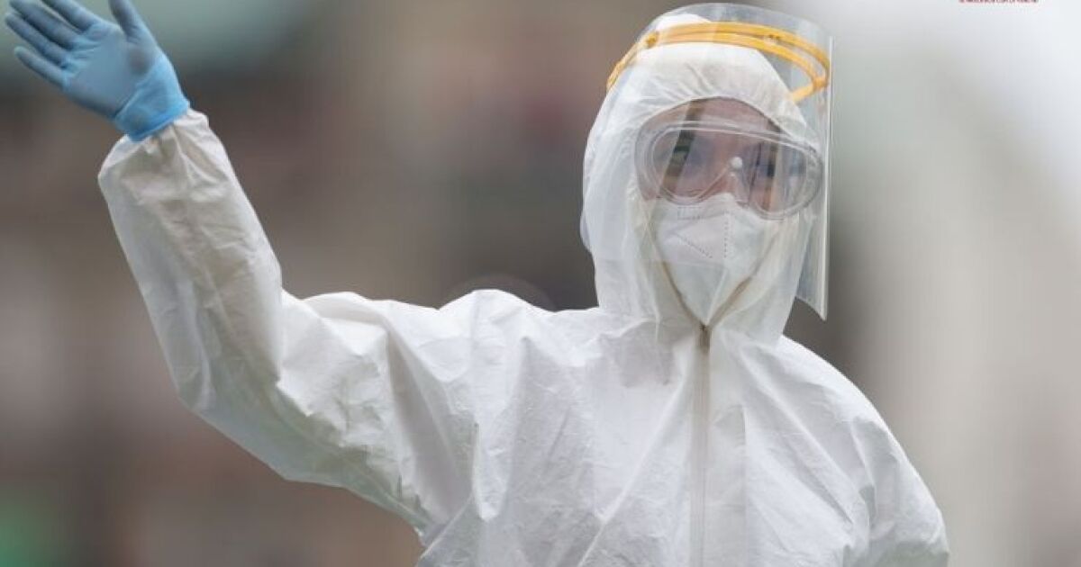 UK Reinstates Face Masks, Closes Schools Amid H3N2 Outbreak