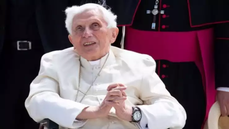 benedicto-xvi-encubrir-abusos-sexuales-menores.jpg