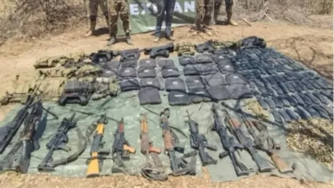 Armamento asegurado en Paso del Norte, Culiacán
