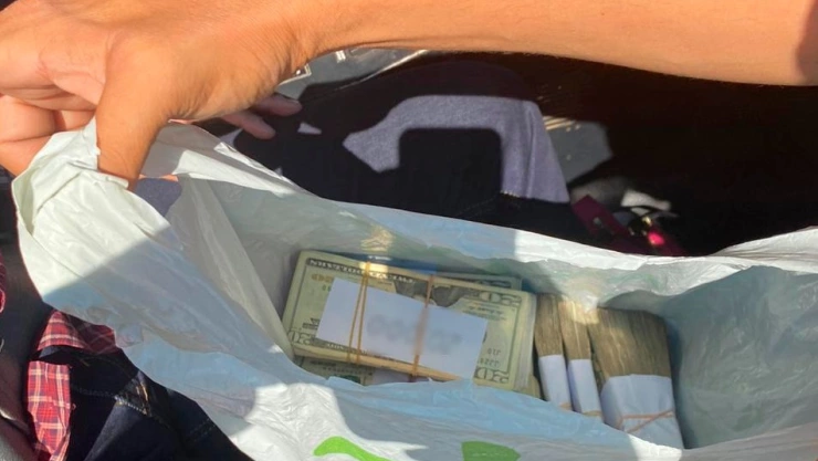 dólares asegurados.jpg