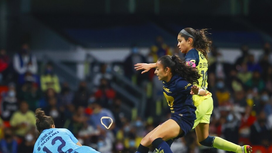 América vs Pumas Melany
