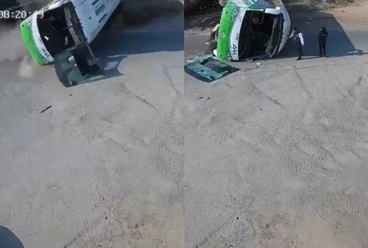 VIDEO: Tren impacta contra un autobús de pasajeros y reportan la muerte de una persona