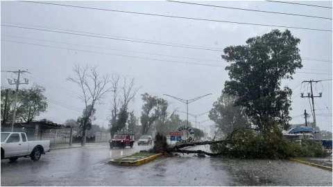 FOTOS_ Fuertes lluvias provocan INUNDACIONES en Pabellón; así lucen las calles
