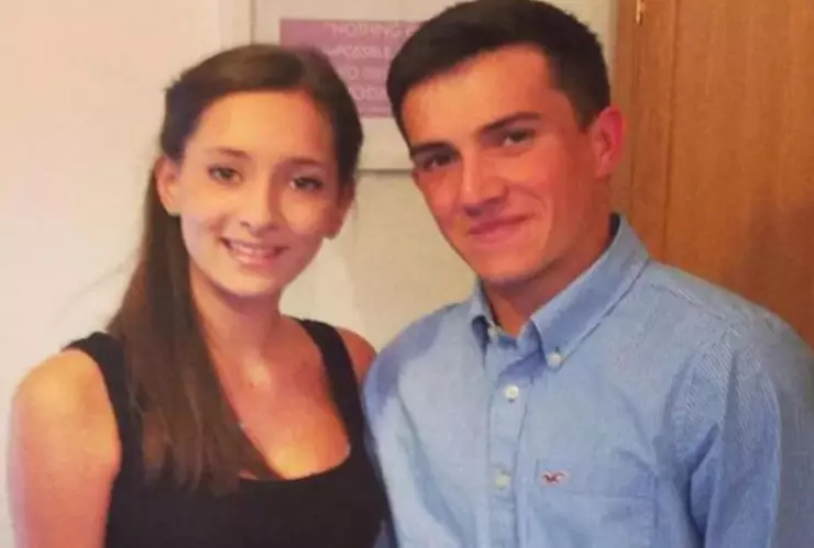 Corta a su novia de años y después ella gana la lotería