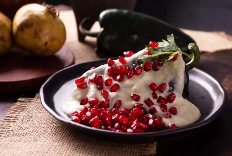 Es delicioso, pero estas son las calorías exactas de cada chile en nogada