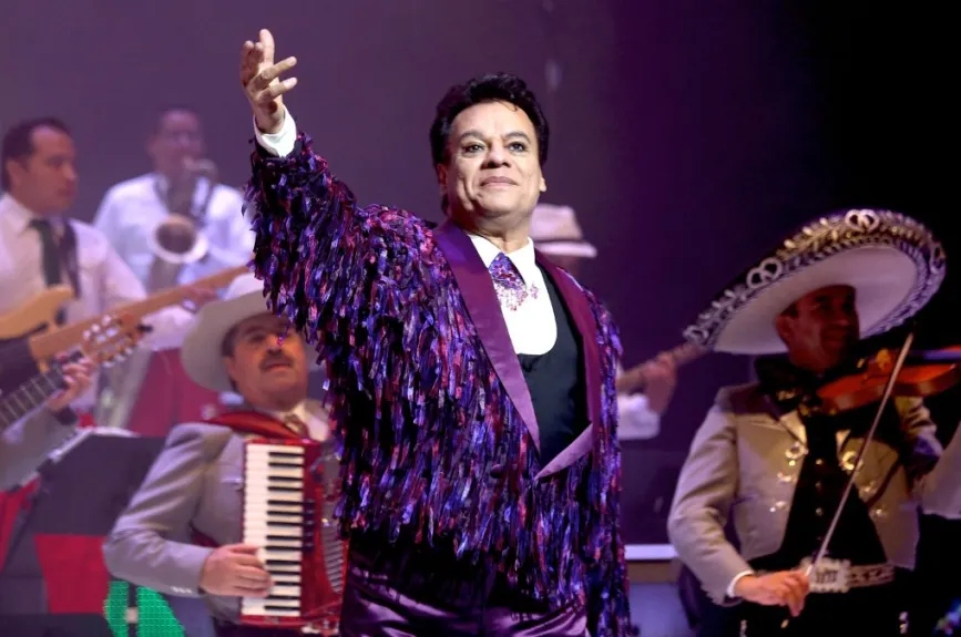 Seguro que Jessy nos impresionará al cantar “Abrázame muy fuerte” del maestro Juan Gabriel.