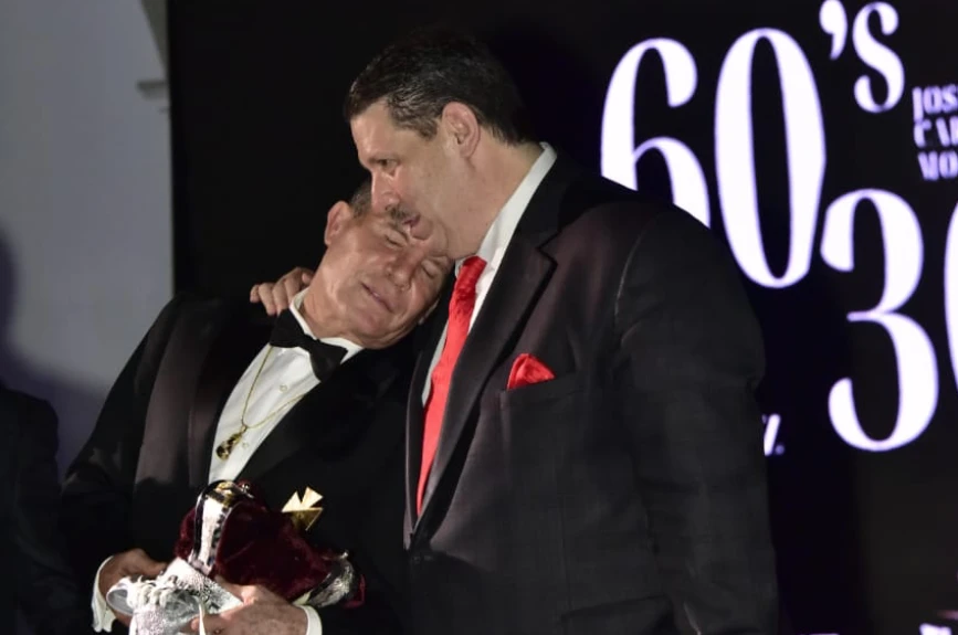 cumpleaños sesenta julio cesar chavez