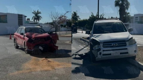 Así fue el FUERTE ACCIDENTE en Las Américas que dejó dos autos con severos daños; ¿Hay heridos?
