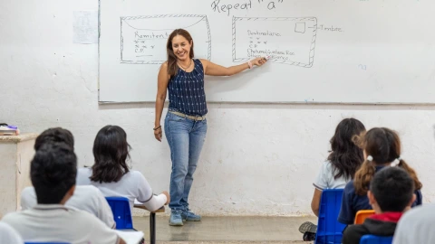El Programa de Enseñanza del Idioma Inglés en Quintana Roo para escuelas de preescolar y primaria