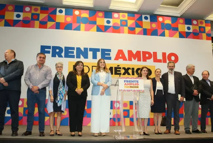 Oposición presenta convocatoria del Frente Amplio por México para definir candidatura rumbo al 2024.