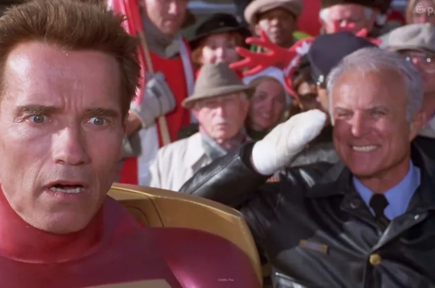 Escena de la película ‘El Regalo Prometido’ (Jingle All The Way) por Azteca 7.