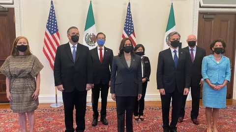 Ebrard y Kamala Harris reanudan diálogo sobre crecimiento económico