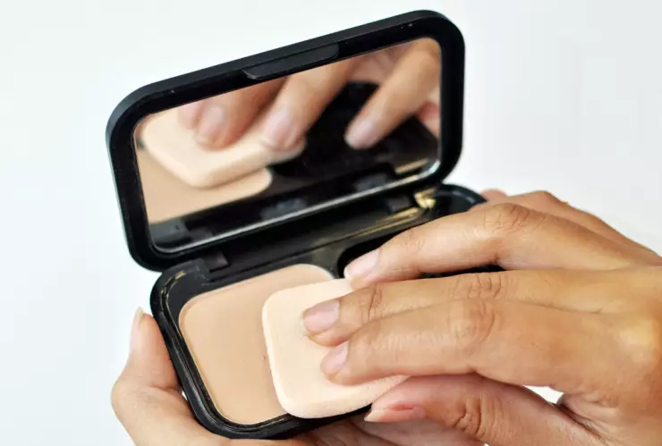 Las siguientes marcas de base de maquillaje son igual de buenas que Dior, seg&uacute;n Profeco