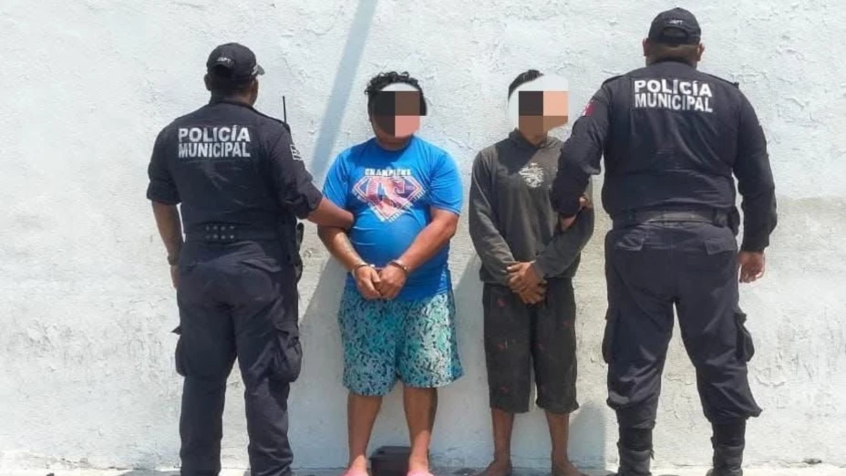 Dos sujetos son señalados de presunto ROBO en Progreso; así fueron DETENIDOS