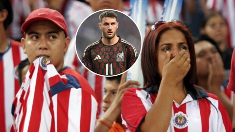 Santiago Gimenez decepcionó a la afición de Chivas